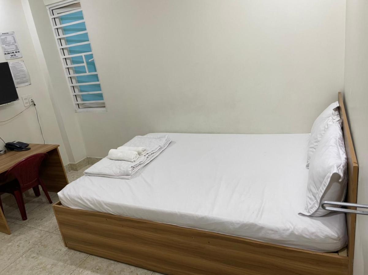 Ky Phu Hotel Thuan An Exterior photo